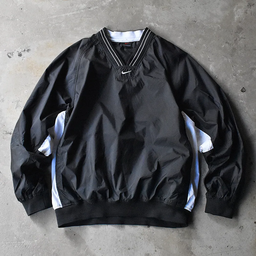 90's NIKE センターロゴ ナイロンプルオーバー 240910
