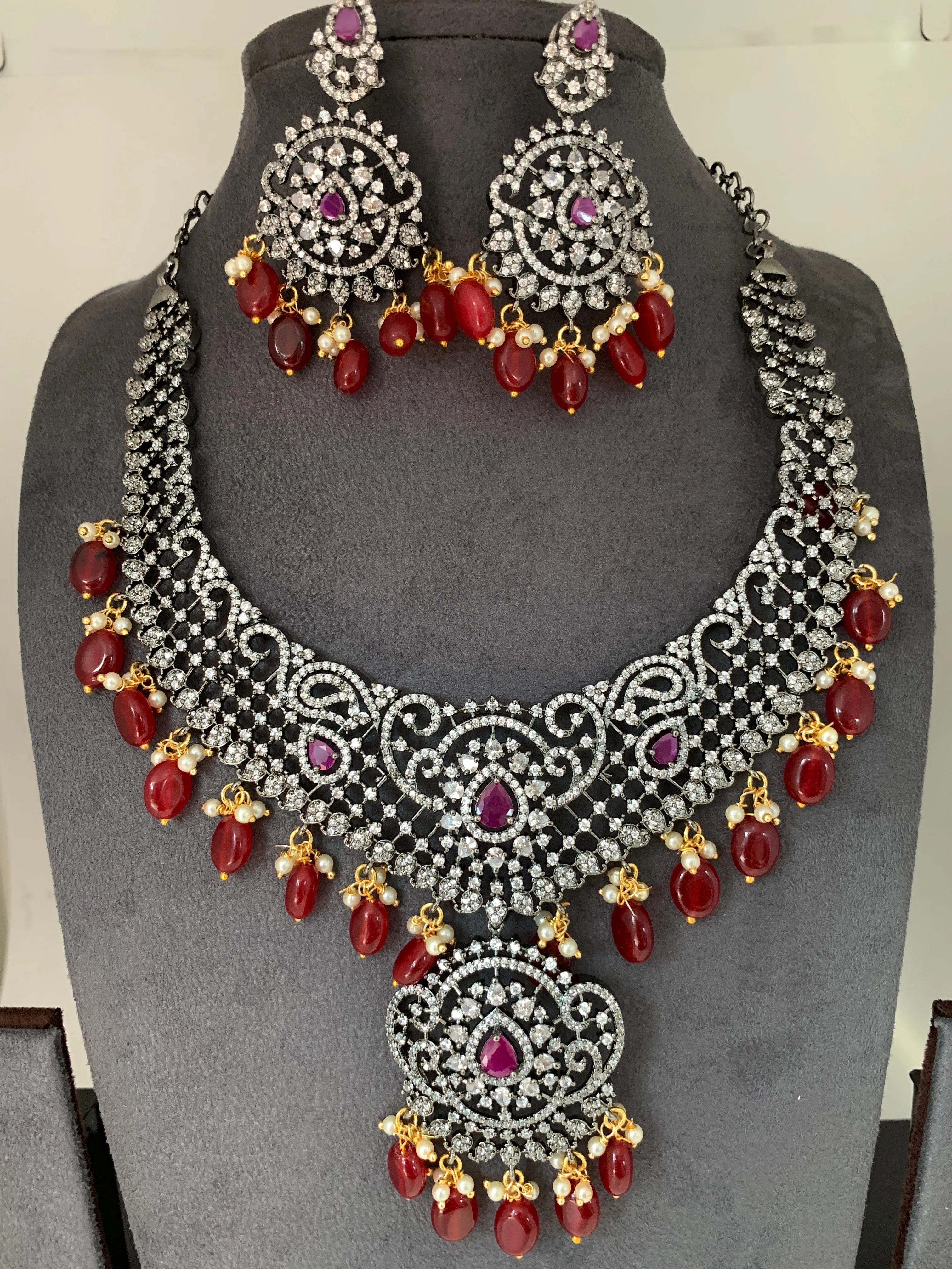 AD Red Stone Red Beads Pearls Victorian Finish Stiff Neckline Neckalce
