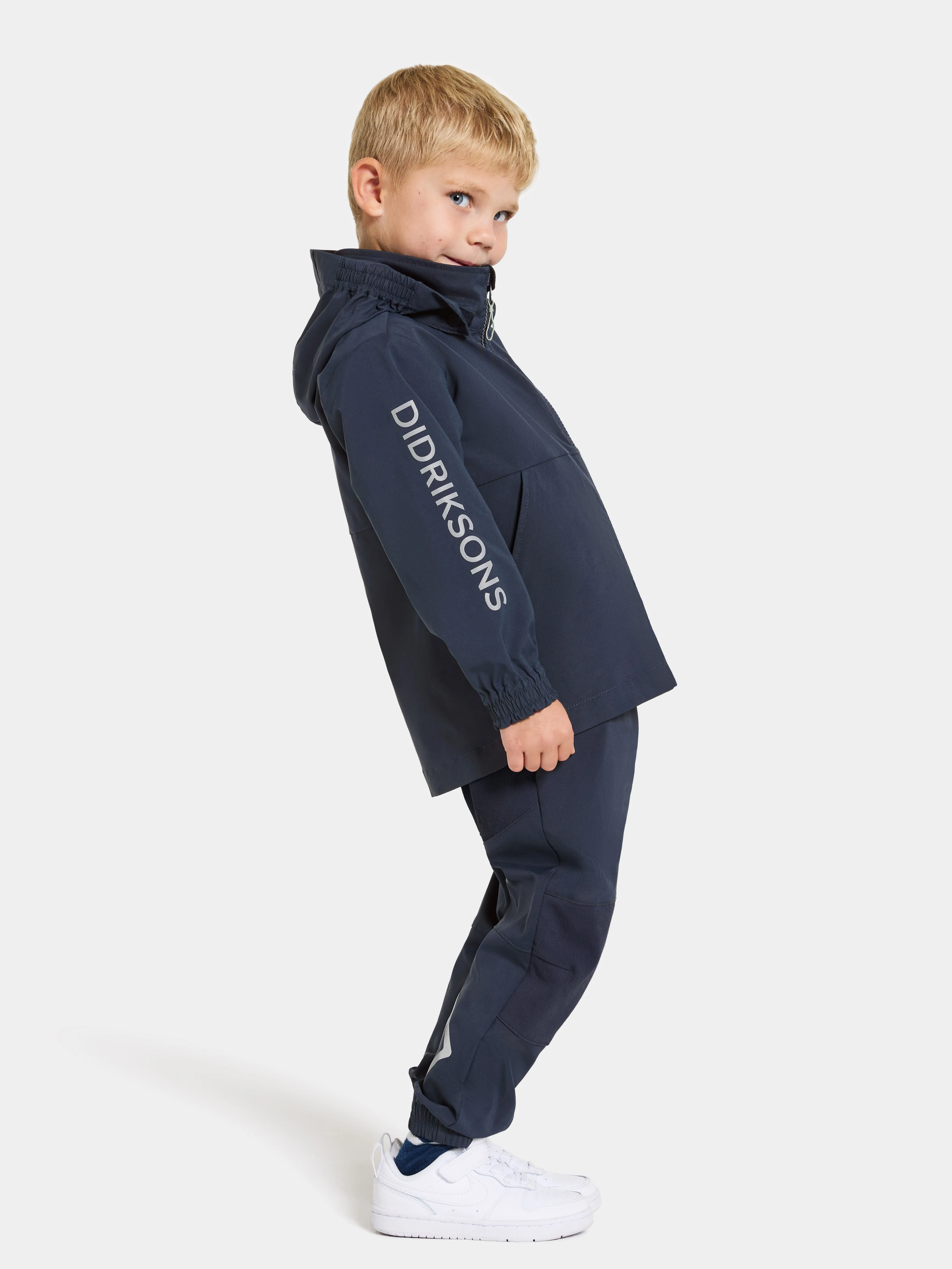 Didriksons Kids&#x27; Hallon Jacket Navy | Buy Didriksons Kids&#x27; Hallon Jacket Navy here | Outnorth