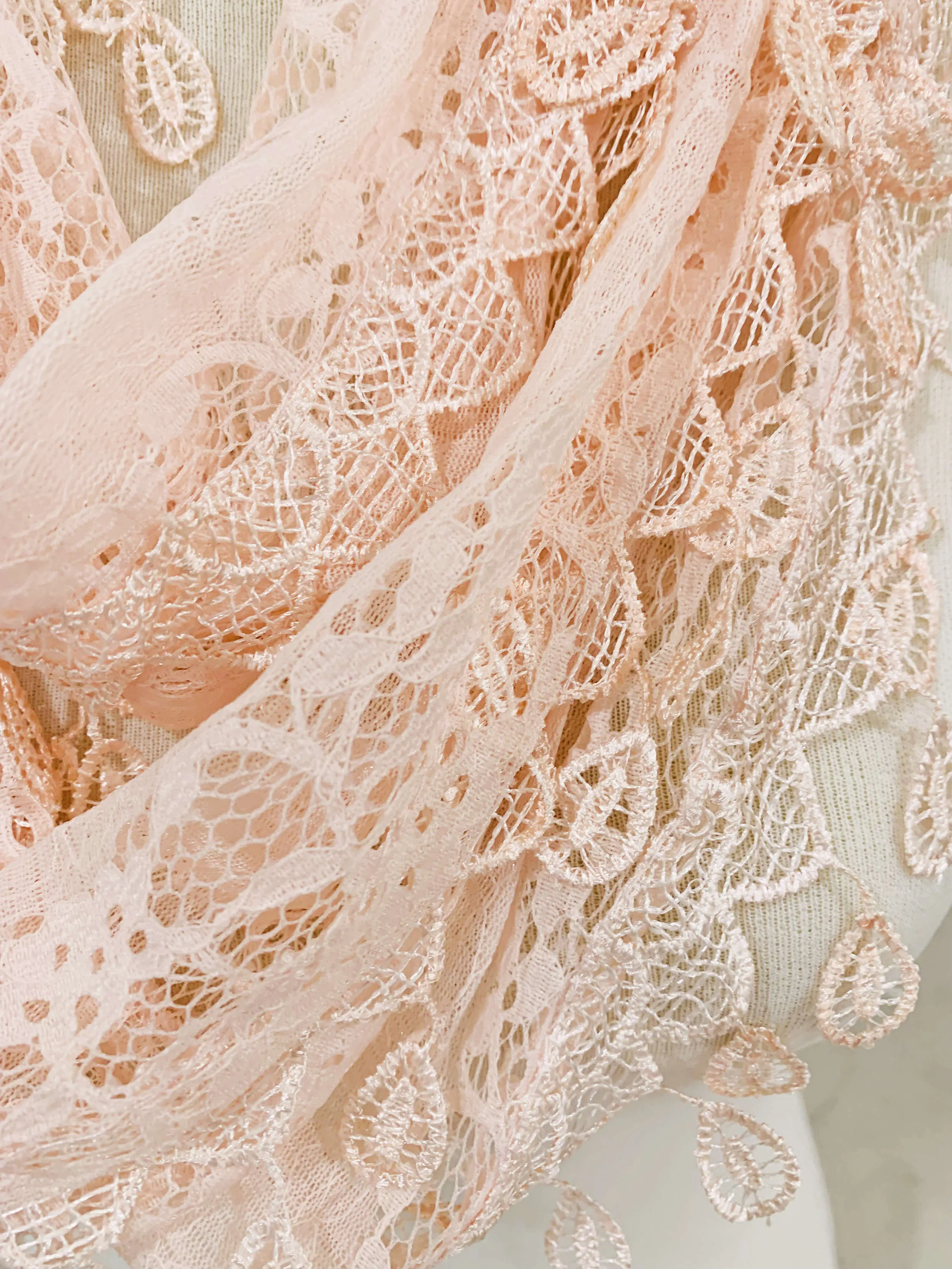 JC014906 8 Colors Gorgeous Elegant lace Infinity Scarf