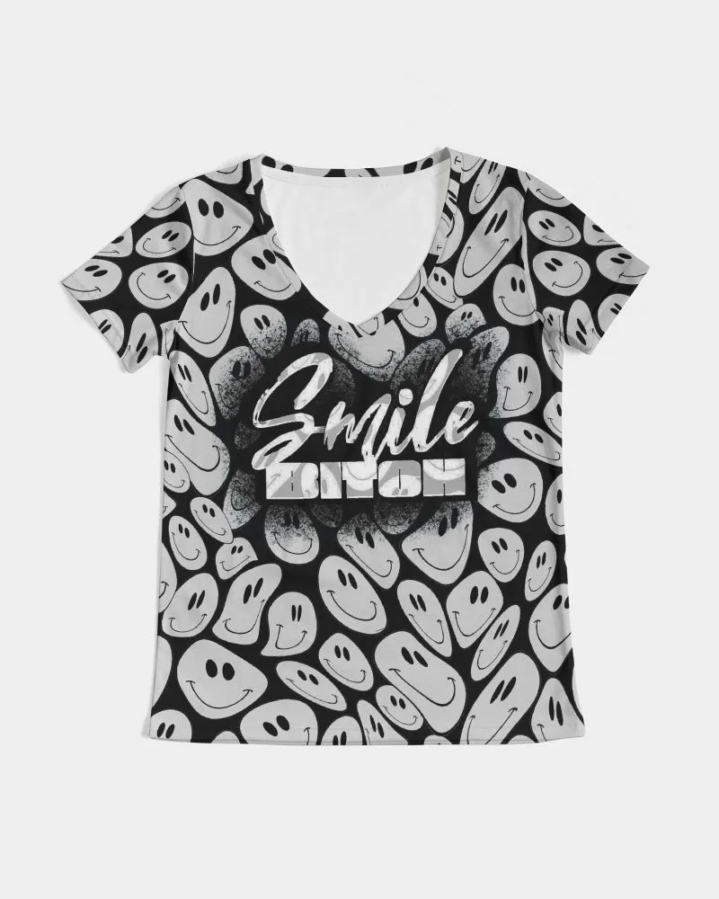 Smile Bitch - Graphic Tee