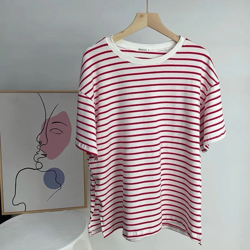 Women's Cotton T-Shirt: Comfort and Style Combined